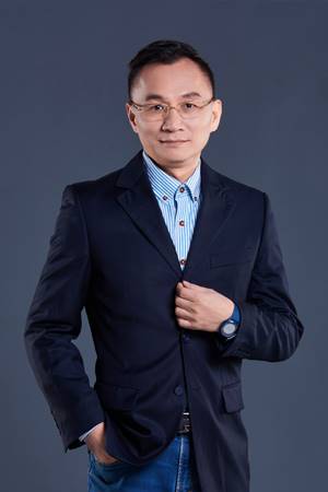 袁运武律师