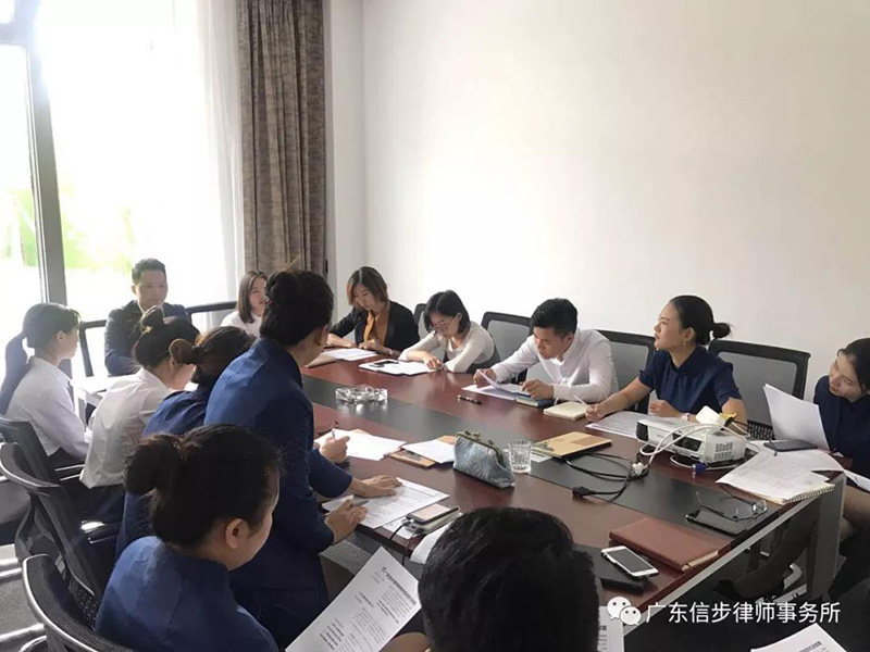 信步1.jpg 信步1.jpg